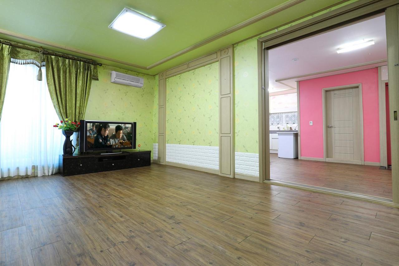 Yeowoogneul Pension 春川 外观 照片
